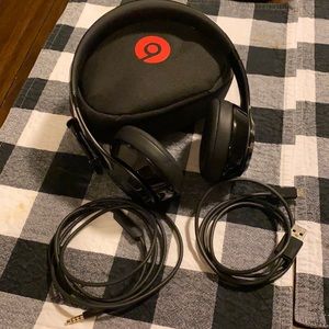 Beats by Dre Solo 3 Wireless